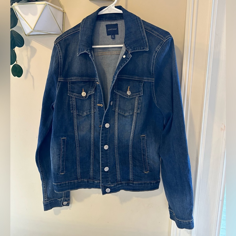 XL stretch denim jacket